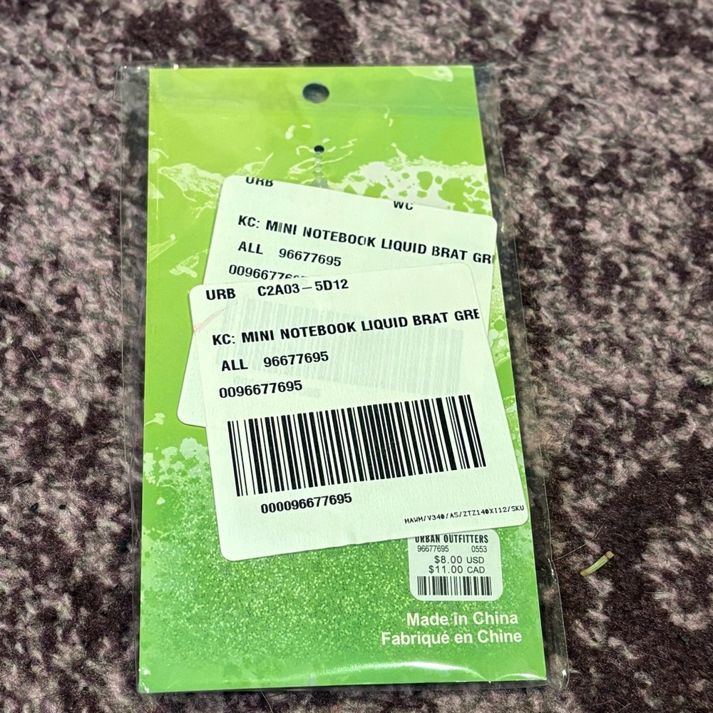 NEW * Urban Outfitters Green Liquid Glitter Keychain Mini Notebook BRAT 90s NWT - Picture 7 of 7